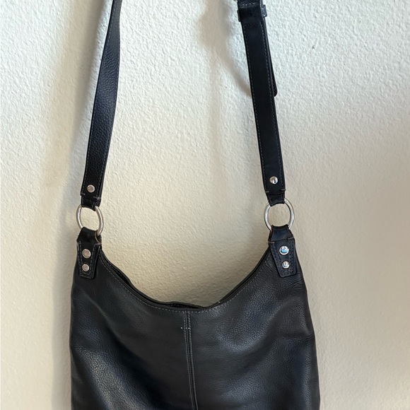 Coach Penelope Leather Crossbody Bag F9265 - Picture 2 of 5